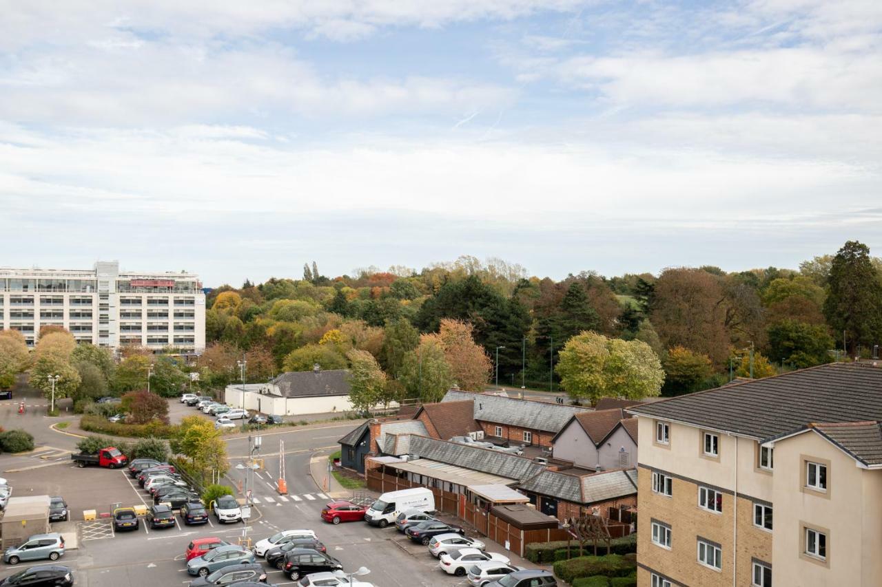 2-Bedroom Apartment Mill Court, Harlow Dış mekan fotoğraf