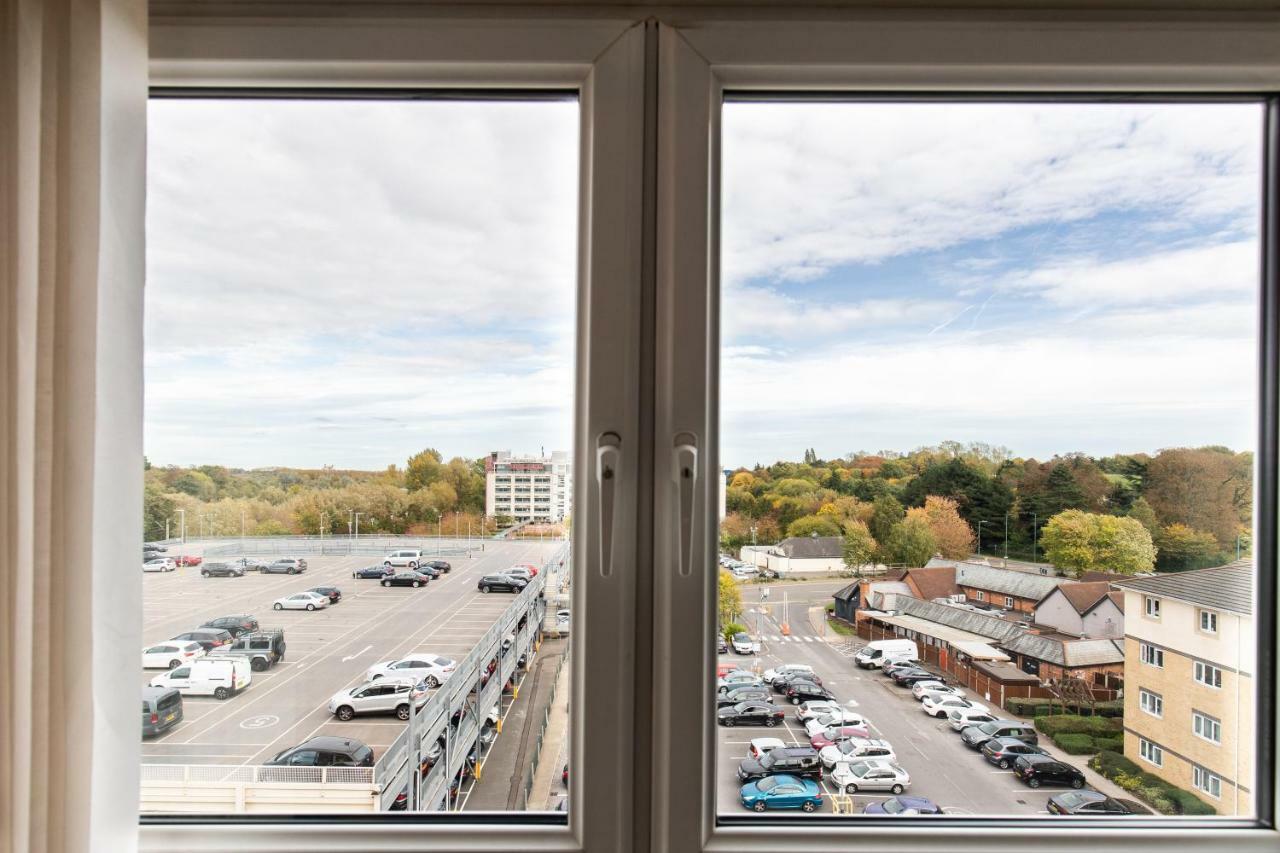 2-Bedroom Apartment Mill Court, Harlow Dış mekan fotoğraf